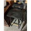 Image 2 : Group of 2 Black Barstools