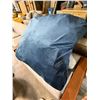 Image 2 : Large Blue Bean Bag Chair