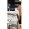 Image 2 : White L Shape Shelf