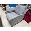 Image 2 : Grey Reclining Chair