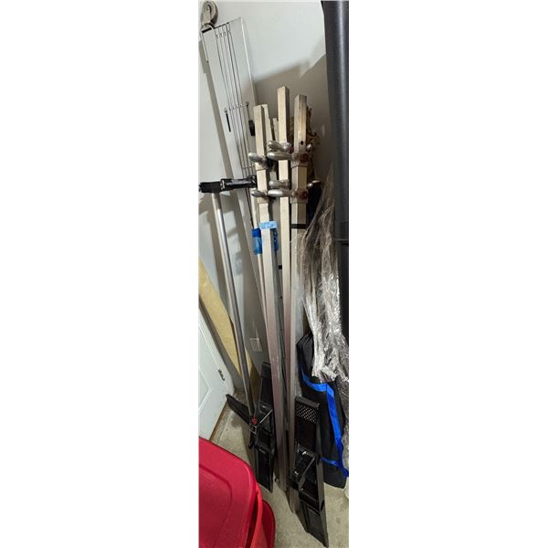 Commercial Da-Lite Fast-Fold Projection Screen Frame Hardware & Stand Components