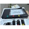 Image 4 : Hamilton Buhl 4-Channel UHF Wireless Microphone System Set with Handhelds & Bodypack Transmitter