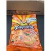 Image 3 : Lot of 12 - Maynards Fuzzy Peach Candy 154g Bag