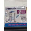 Image 2 : Waterpik Cordless Pearl Water Flosser Set