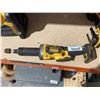 Image 1 : DEWALT DCG426 20V Max Die Grinder