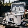 Image 1 : Igloo MaxCold XL 150 Qt Cooler