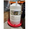 Image 2 : Farm-Tuff 5 Gallon Poultry Waterer