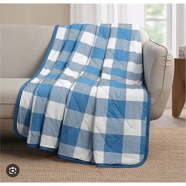 Below Zero Cooling Throw Blanket 60x70"