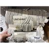 Image 2 : Life Comfort Reversible Cotton Throw
