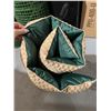 Image 3 : Tan Honeycomb Quilted Pet Bed Mat