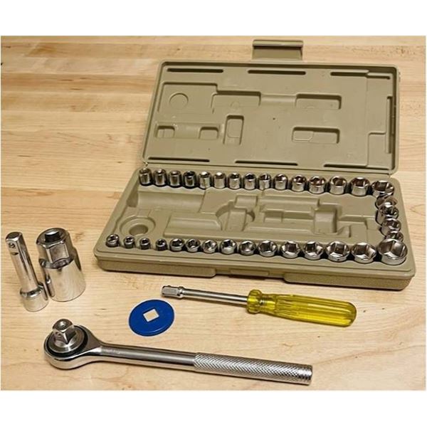 PROGRADE 40-Piece Socket Wrench Set
