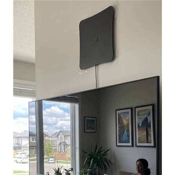 Ultra-Thin Digital HDTV Antenna