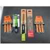 Image 2 : Outdoor Camping Utensil Kit Assortment