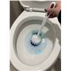 Image 1 : Amazon Basics Toilet Brush 6 -Pack White