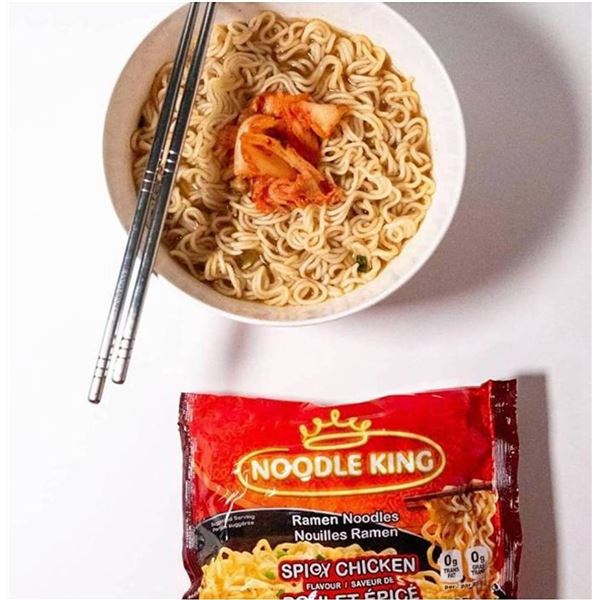 Lot Of 2 - Noodle King Spicy Chicken Ramen 24-Pack x 85g