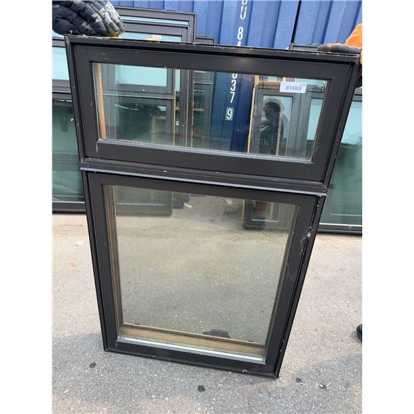 Double Hung Window 30" x 48"