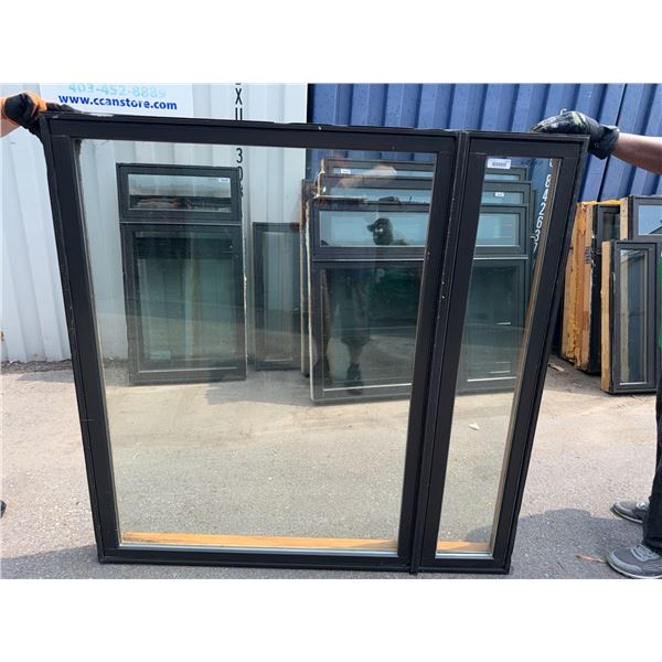 Double Pane Wood-Framed Window 60x60