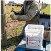 Image 1 : 50 lb Pail of 1-3/4" Barbed Fence Staples