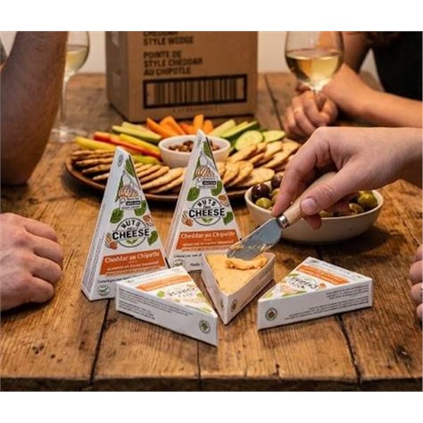 Nuts For Cheese Chipotle Cheddar Cashew Wedge