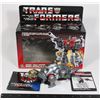 Image 1 : 1985 HASBRO TRANSFORMERS G1 AUTOBOT DINOBOT