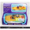 Image 1 : VINTAGE BATTERY OPERATED BOAT TOY