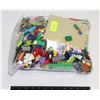 Image 1 : LOT OF MISC LEGO 5.5 LBS