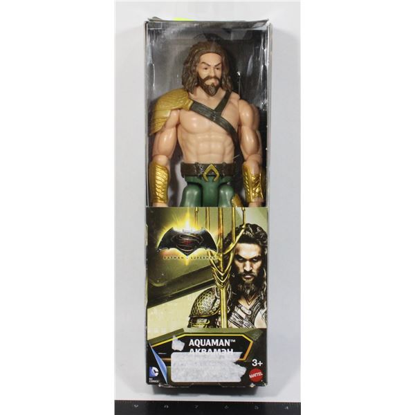 AQUAMAN FIGURINE NEW IN BOX