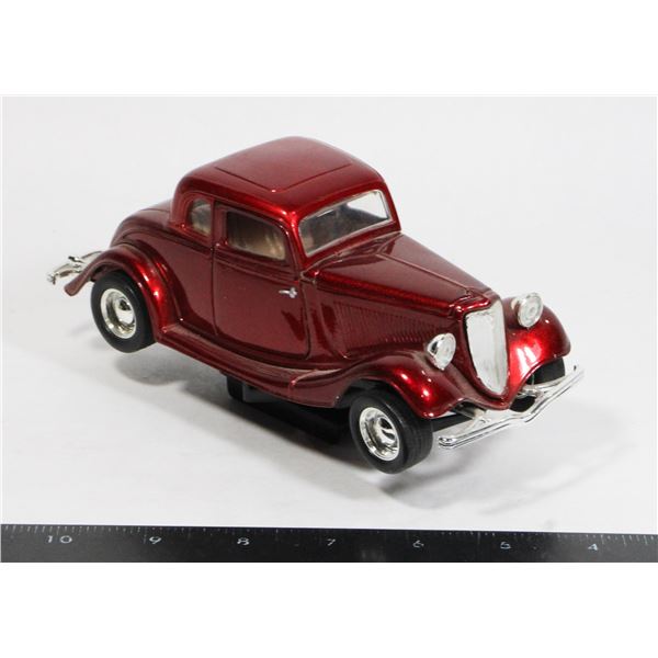 1934 FORD COUPE 1:24 SCALE DIECAST