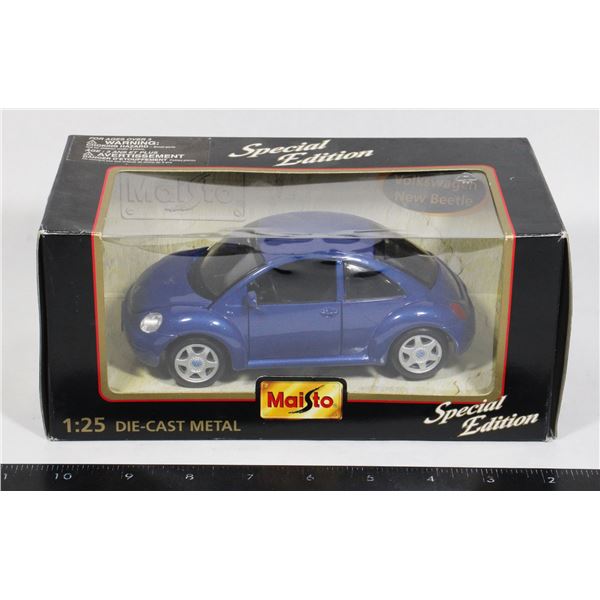 MAISTO 1:25 DIE-CAST VOLKSWAGEN NEW BEETLE