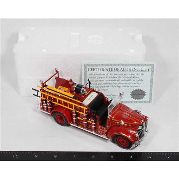 DIECAST 1941 GMC FIRE TRUCK
