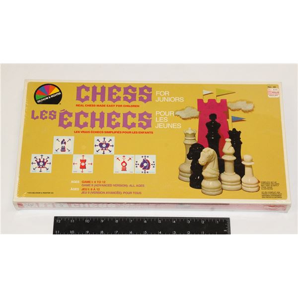 UNOPENED 1984 CHESS FOR JUNIORS