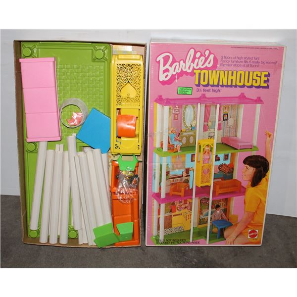 VINTAGE 1974 BARBIE'S TOWNHOUSE 3 1/2' HIGH