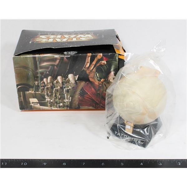 STAR WARS TATOOINE BOX OPEN PIECE INSIDE UNOPENED