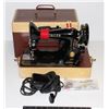 Image 1 : VINTAGE/ ANTIQUE SINGER SEWING MACHINE