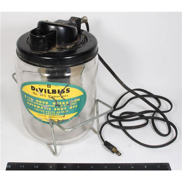 DEVILBISS GLASS VAPOURIZER 1950'S