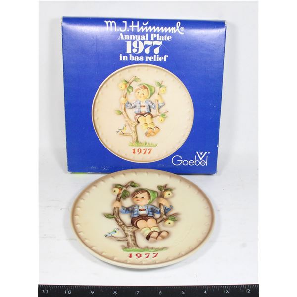 1982 GOEBEL M.J. HUMMEL 12TH EDITION COLLECTOR