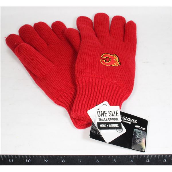 PAIR OF NEW CALGARY FLAMES MEN'S GLOVES