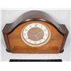 Image 1 : VINTAGE WATERBURY MADE IN CANADA MANTLE CLOCK