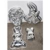 Image 1 : WILTON BAKING TRAYS INCL. BUGS BUNNY