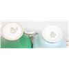 Image 2 : VINTAGE AYNSLEY TEACUPS 2 SETS