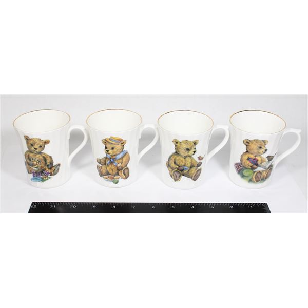 VINTAGE ROY KIRKHAM FINE BONE CHINA SET