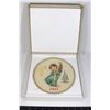 Image 1 : VINTAGE M.J. HUMMEL "DER TELLER DES JAHRES 1971"