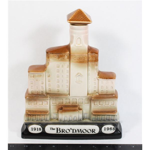JIM BEAM BOURBON WHISKEY THE BROADMOOR DECANTER
