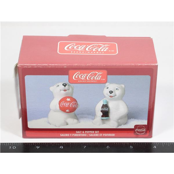 POLAR BEAR COCA COLA SALT & PEPPER SET