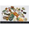 Image 1 : COLLECTION OF VINTAGE PINS ASSORTED