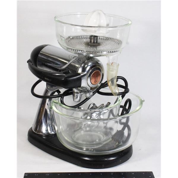 SUNBEAM MIXMASTER STAND MIXER