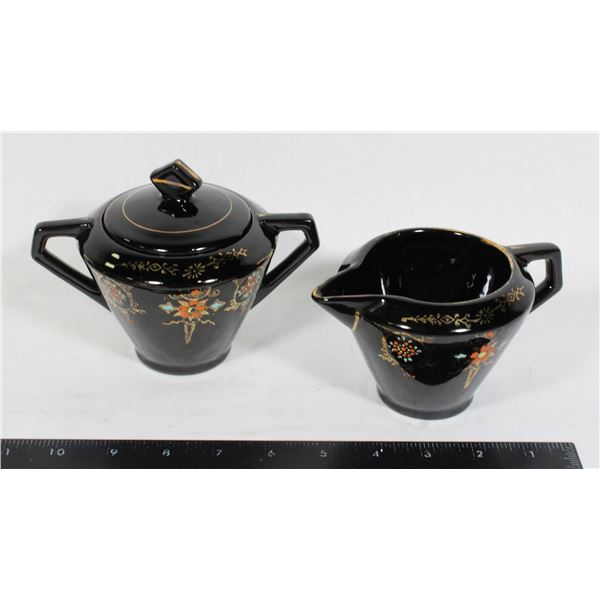 PAIR OF VINTAGE HAND-PAINTED JAPANESE TEAPOTS