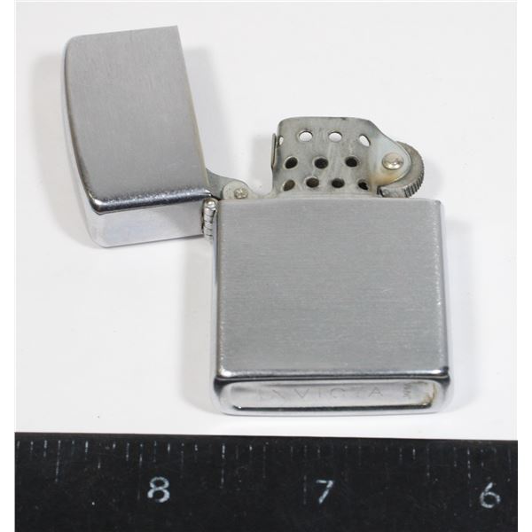VINTAGE INVICTA WIND PROOF LIGHTER