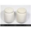 Image 1 : WHITE SALT & PEPPER SHAKERS