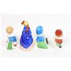 Image 2 : VINTAGE PORCELAIN FIGURINES